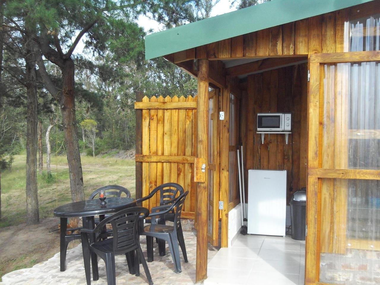 Sedgefield Huts Hotel Exterior photo